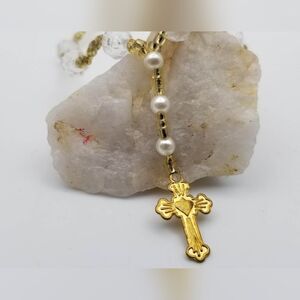 Whimsical gold tone and white pearl beaded rosary‎ bracelet